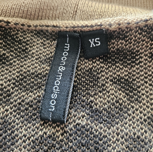 Moon & Madison animal print long cardigan - Picture 5 of 8